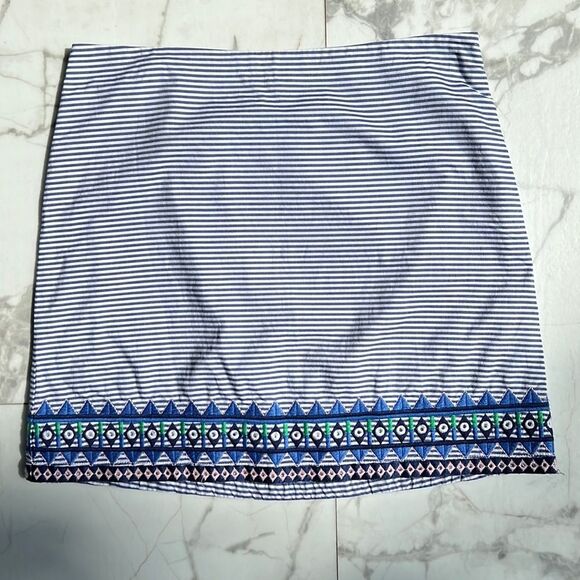 Vineyard Vines Striped Mini Skirt Size 4 - Picture 2 of 11